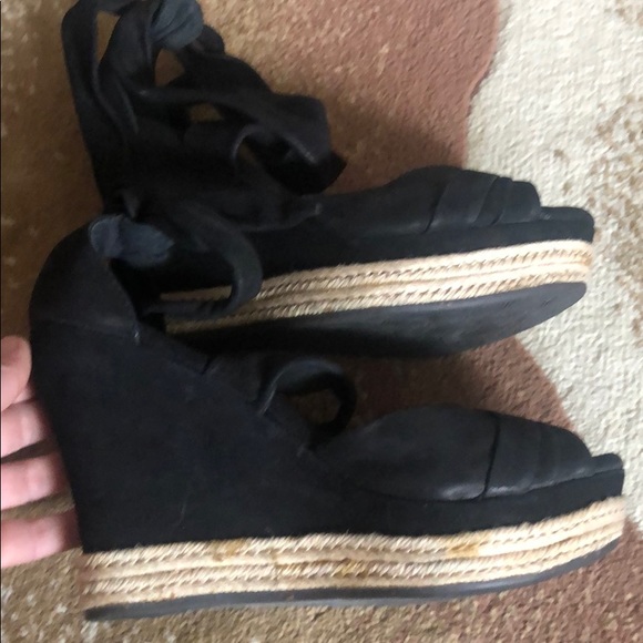 UGG platform, size 9 - Picture 8 of 8